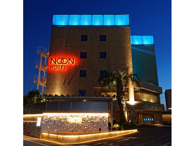 HOTEL NOON (�ۥƥ� �̡���)